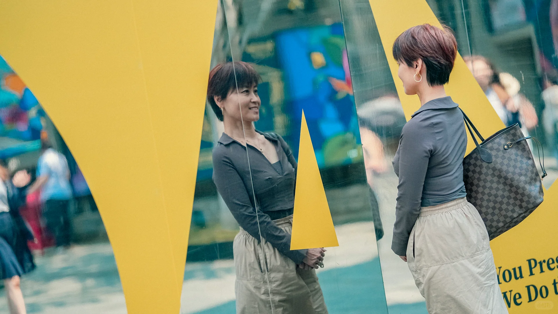 永远明媚的女子✨