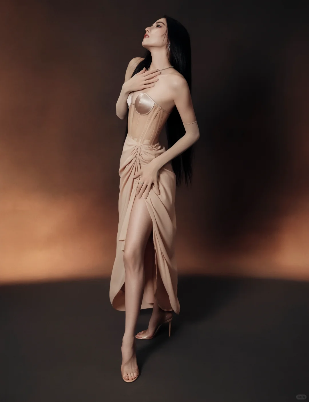 我镜头里的仿生美人娜然