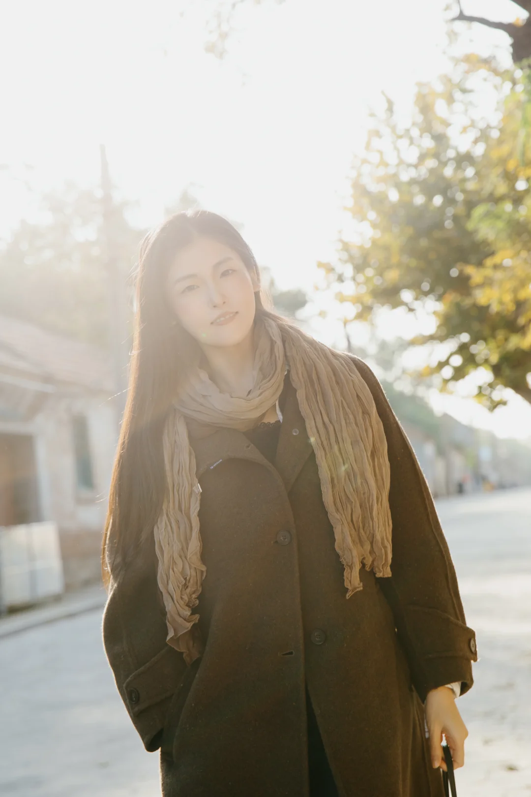 我靠，县城来了位女作家 |，午后定格