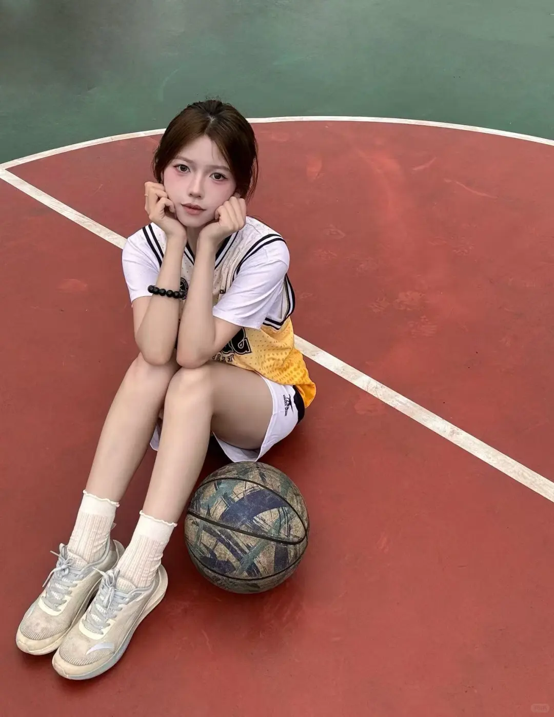 能和美女组队打球，你愿意不？