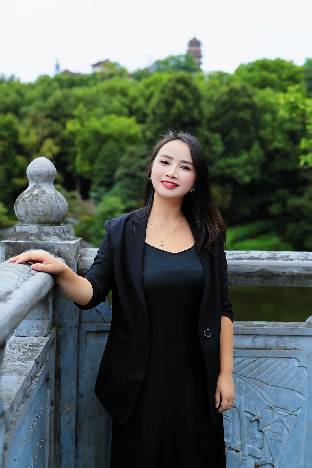 在重庆，94年护士辞职转行创业