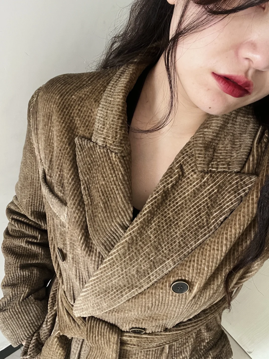 山东的一枚温柔悍妇，大概是朵难养的娇媚花