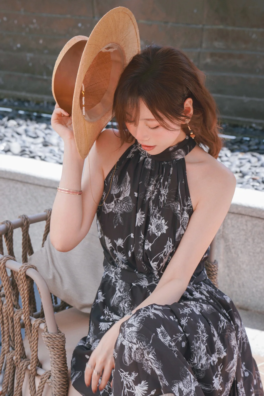 frayid夏日绝美挂脖碎花裙，美到犯规！