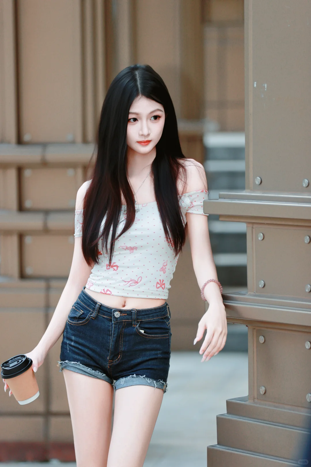 元气少女，让青春更加精彩！