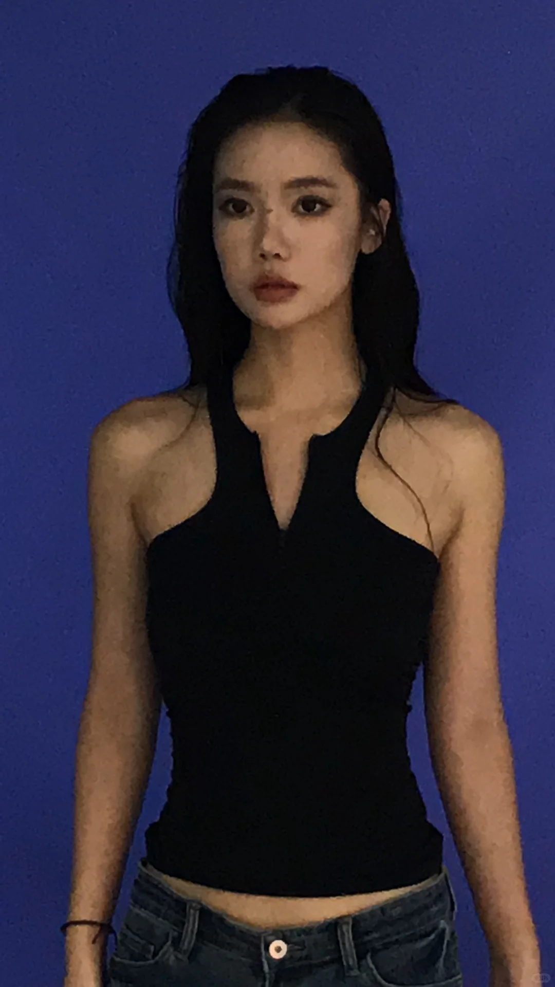 这模特化完妆怎么长得像…完全是大眼版的..