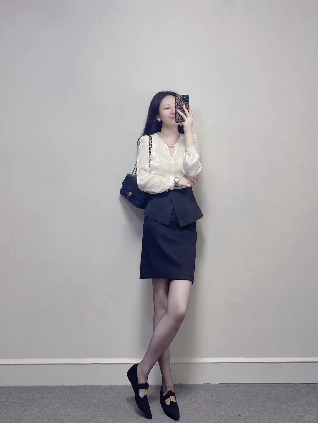 高级感穿搭 轻松拿捏气质女人味～