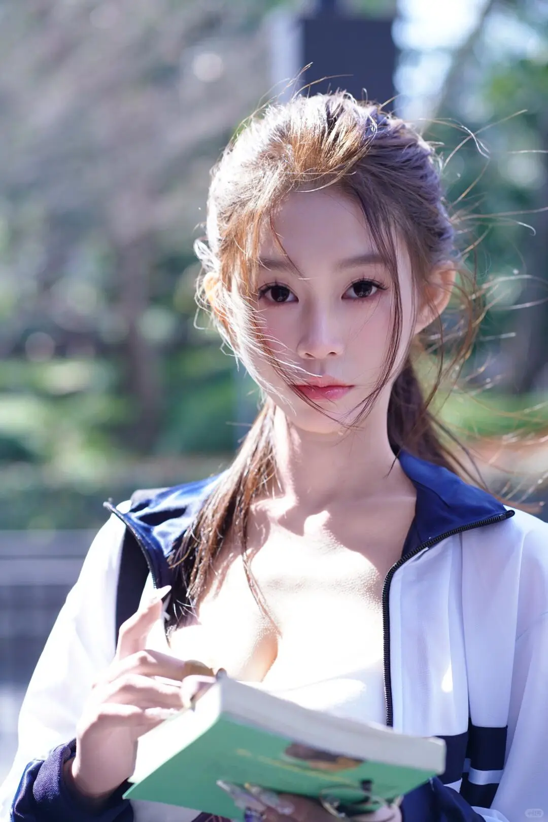 她，电子科技大学校花