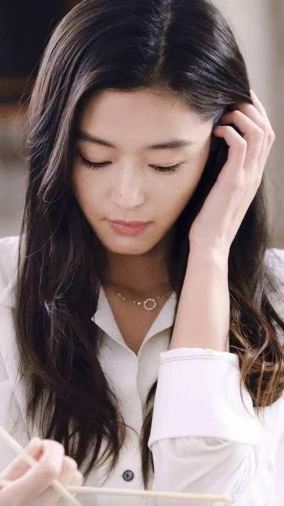 天然美女：全智贤