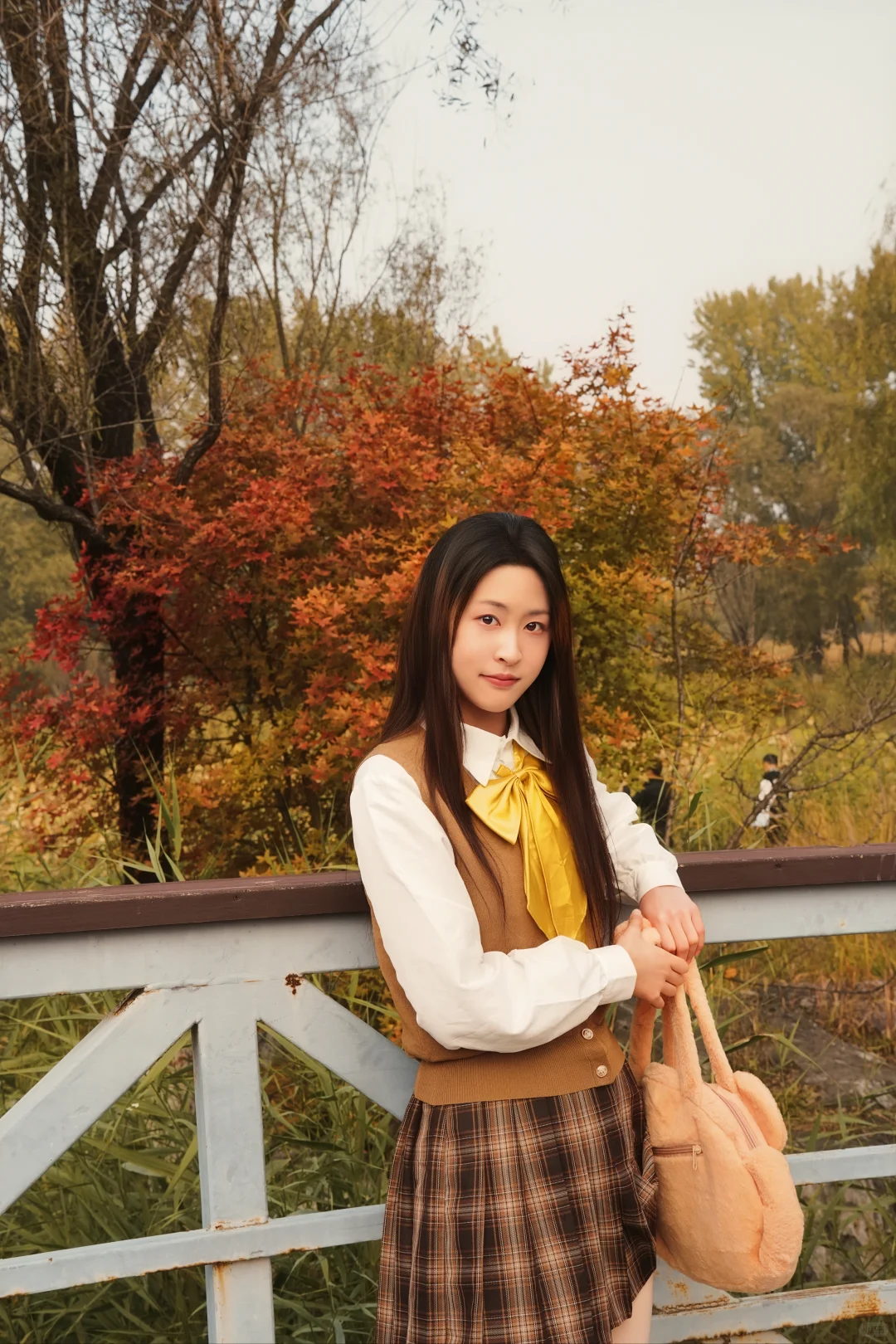 秋日JK少女与银杏的浪漫邂逅