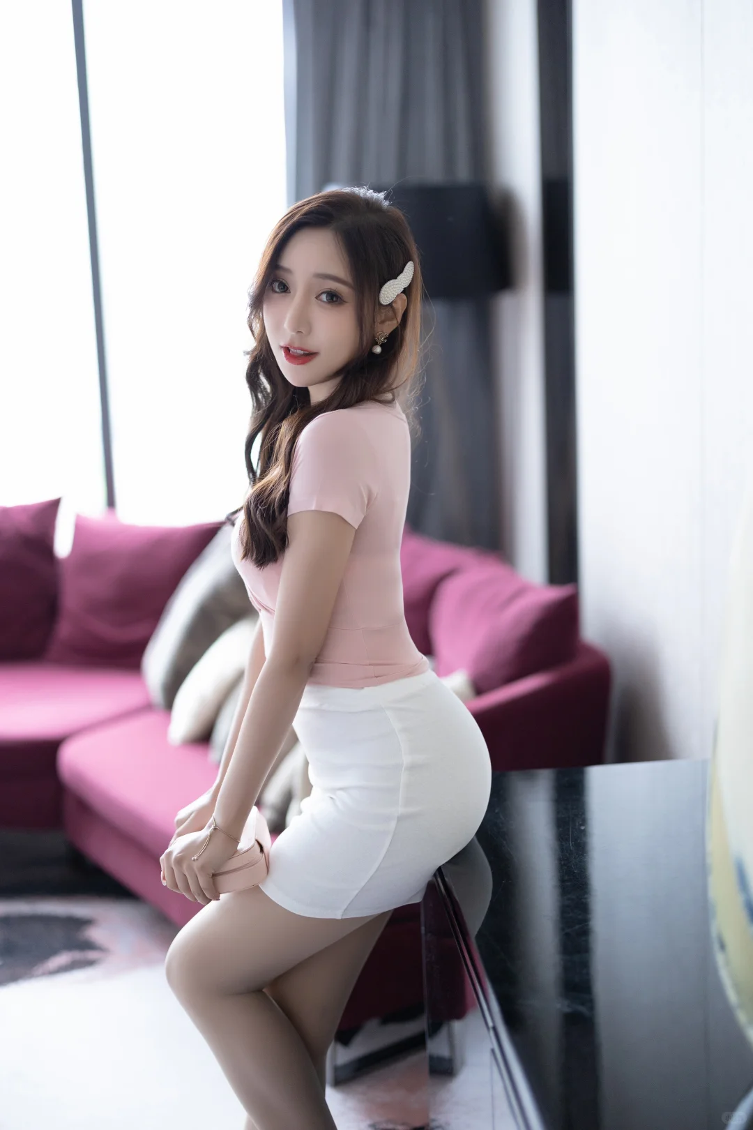 王馨瑶Yanni -粉色上衣白裙