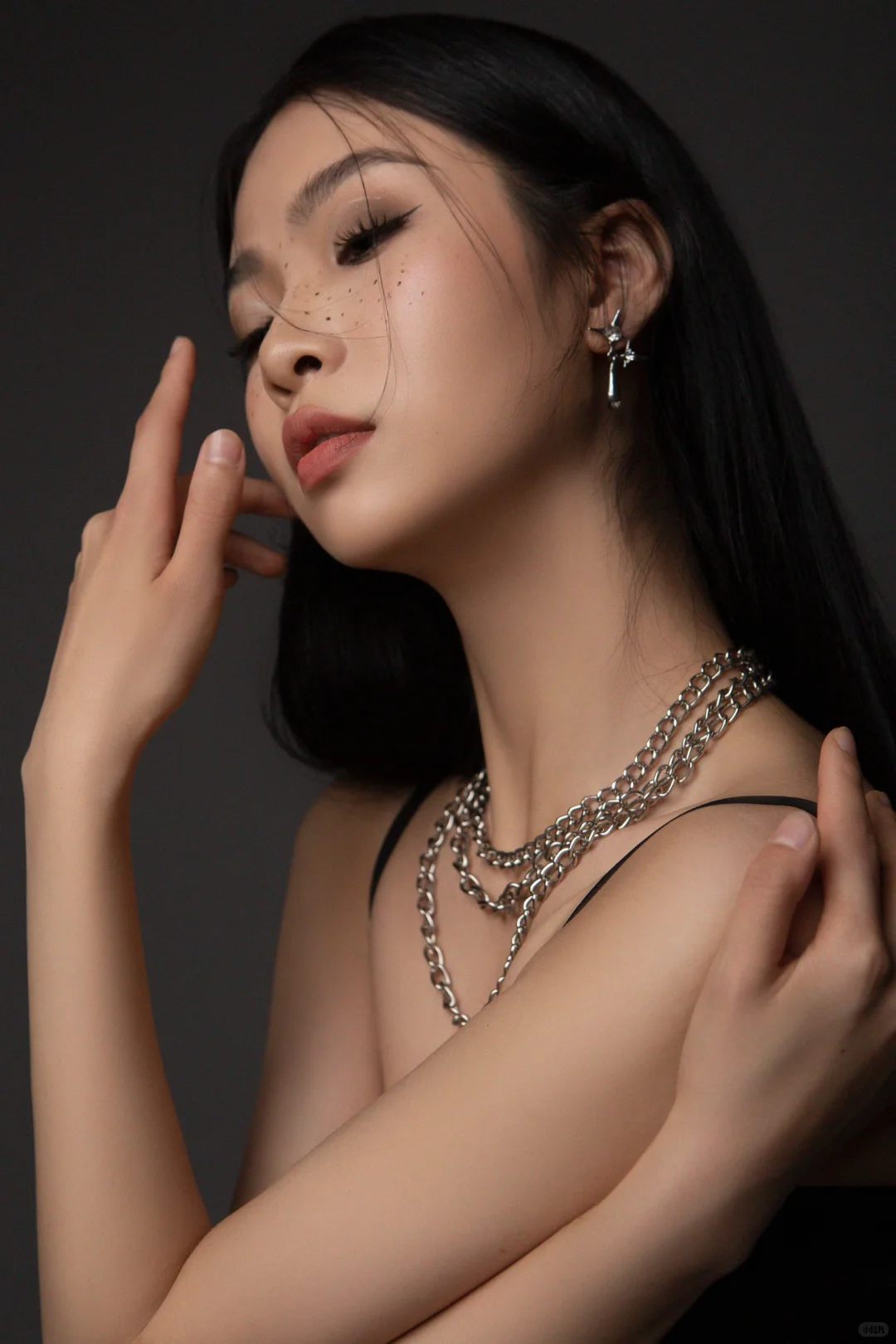 爆辣出击🔥这套写真拍完自己都被美到失语