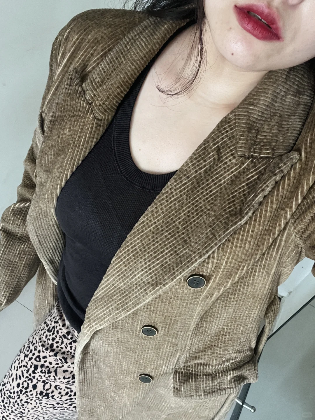 山东的一枚温柔悍妇，大概是朵难养的娇媚花