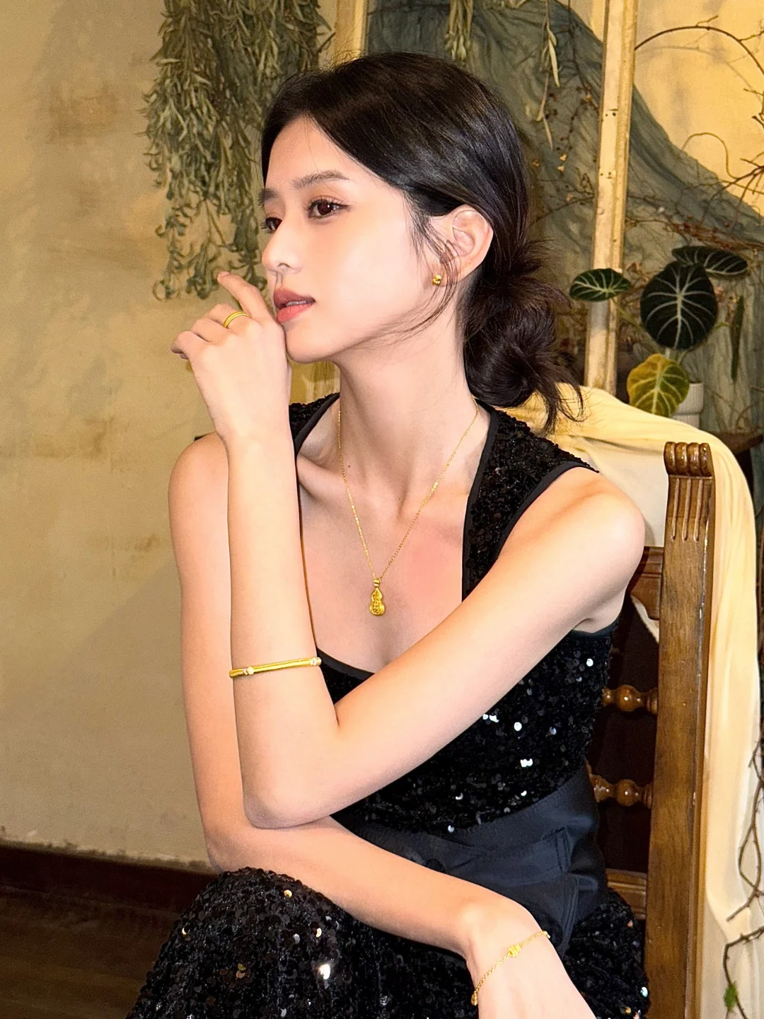 画虎画皮难画骨 最难知是美人心