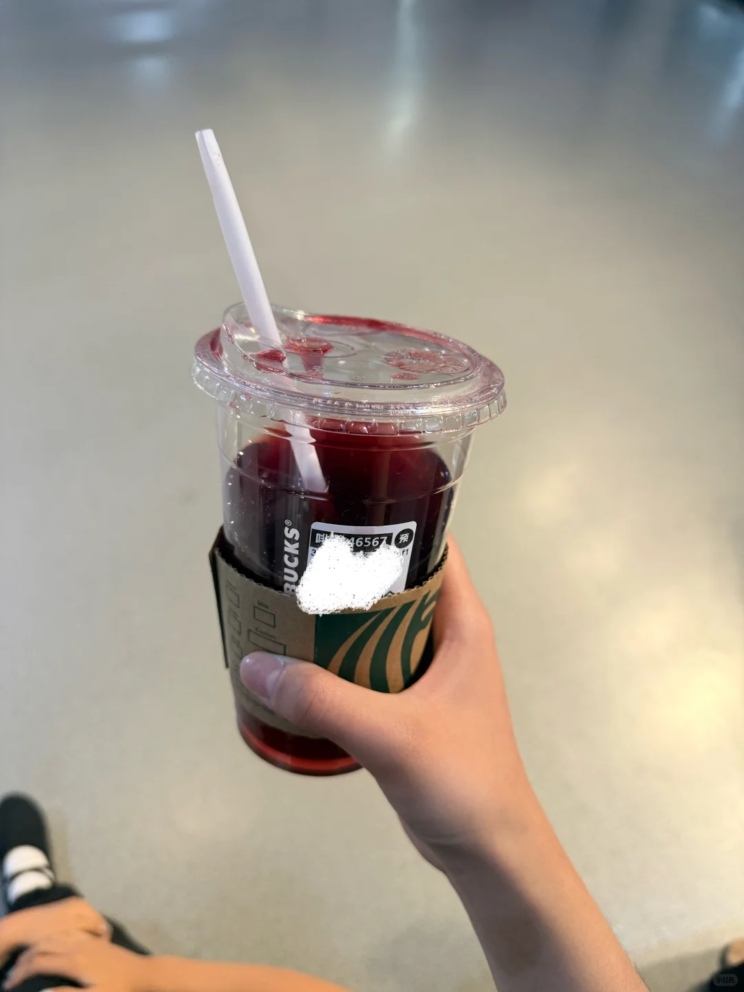 偷拍课上自我介绍的女同学