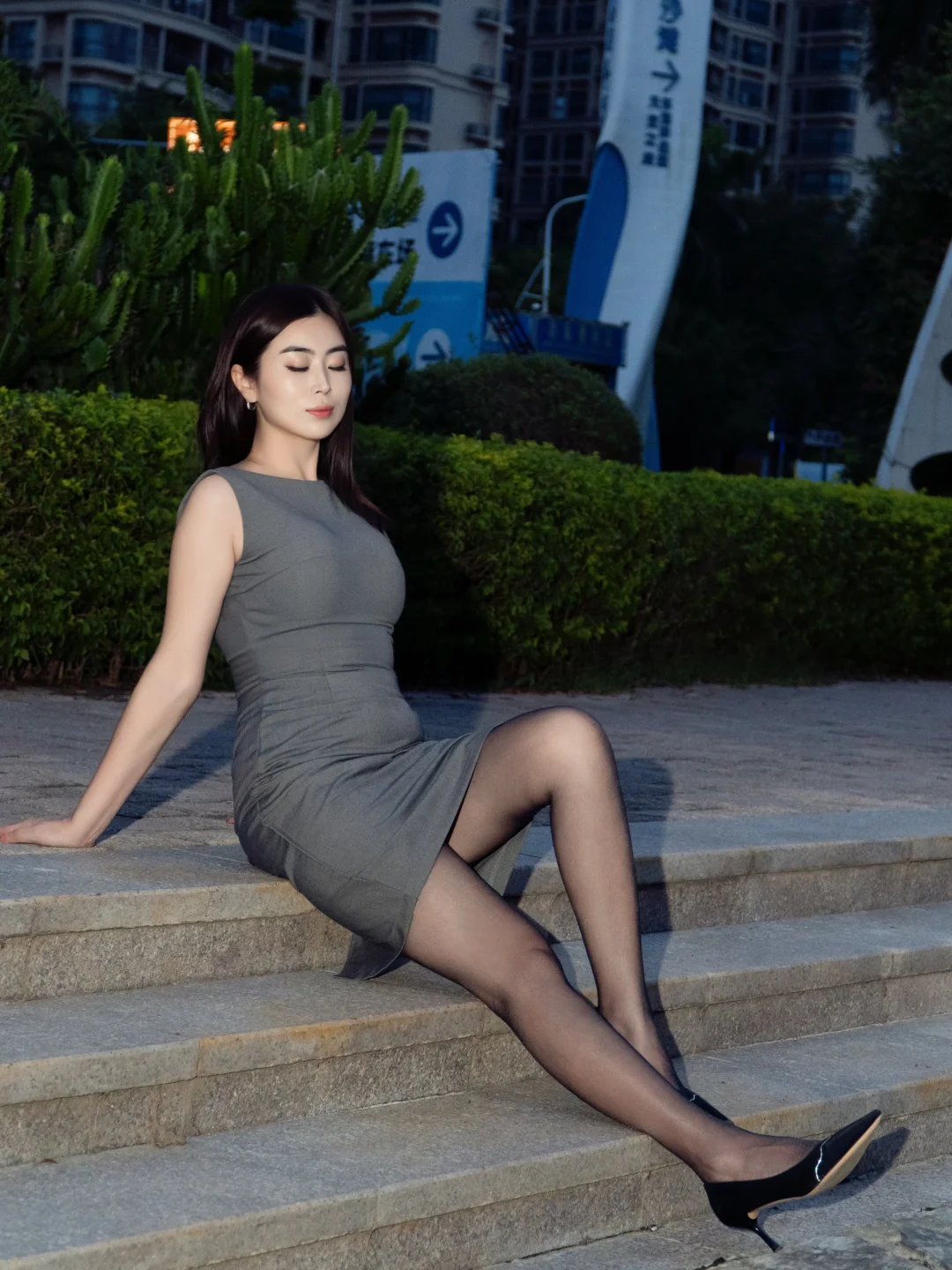 成熟女人的自信，从不依赖别人｜御姐穿搭OOTD