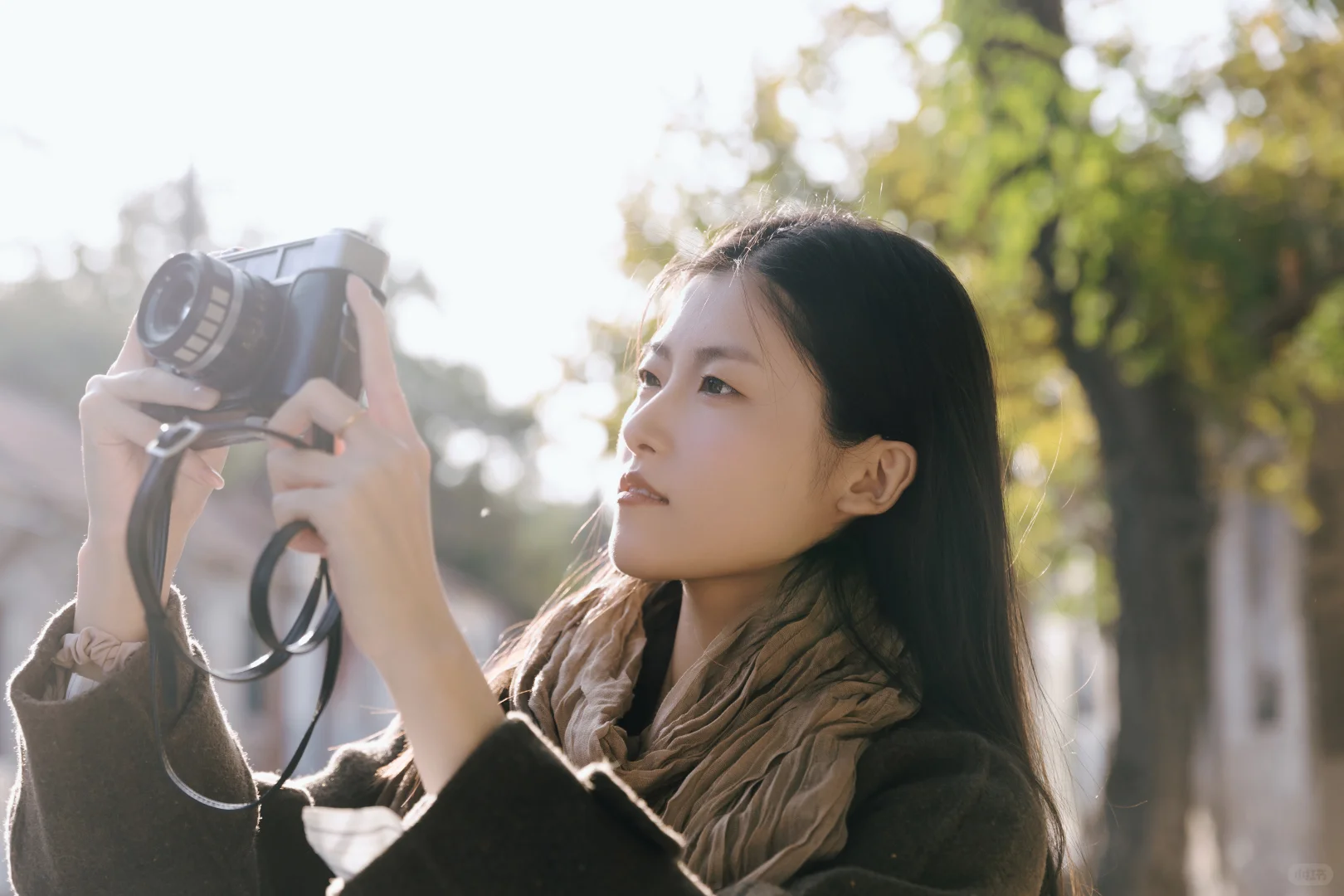 我靠，县城来了位女作家 |，午后定格