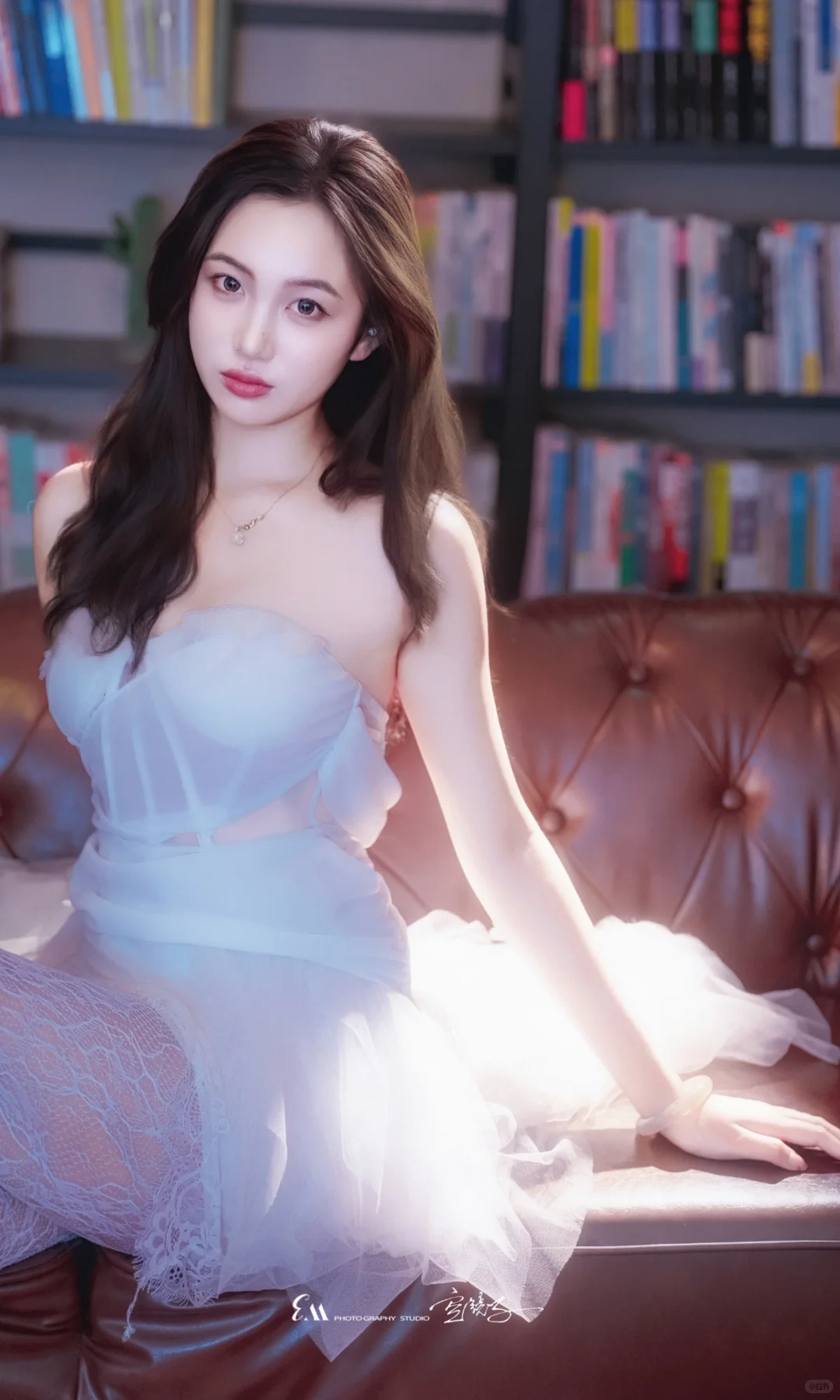 纯欲风的杀伤力，让摄影师直接叫姐姐