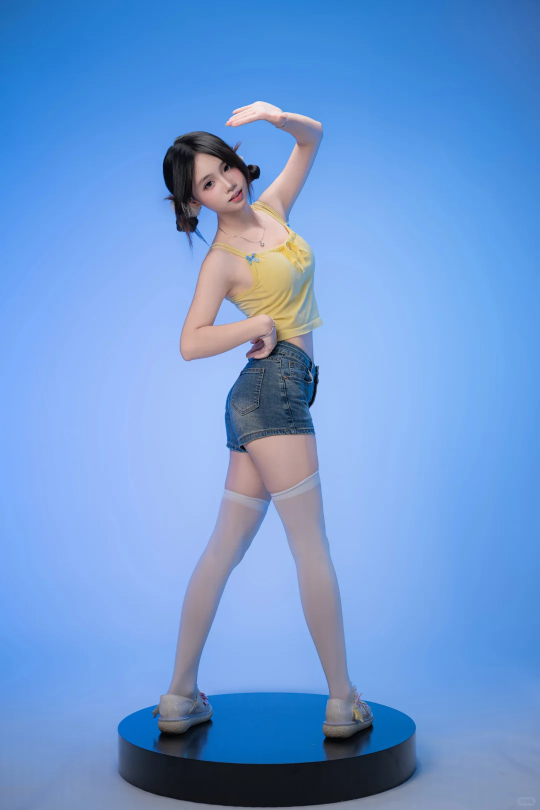 元气少女活力感拍照姿势分享