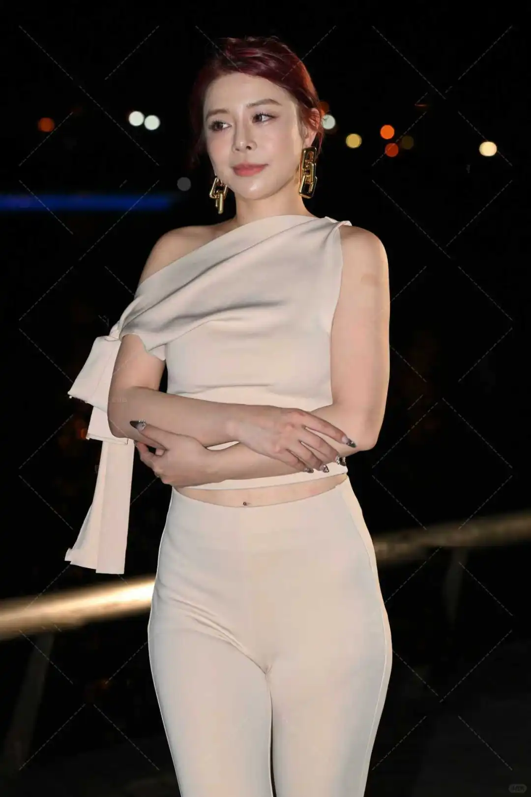 241026-13=123=26M全套123张。