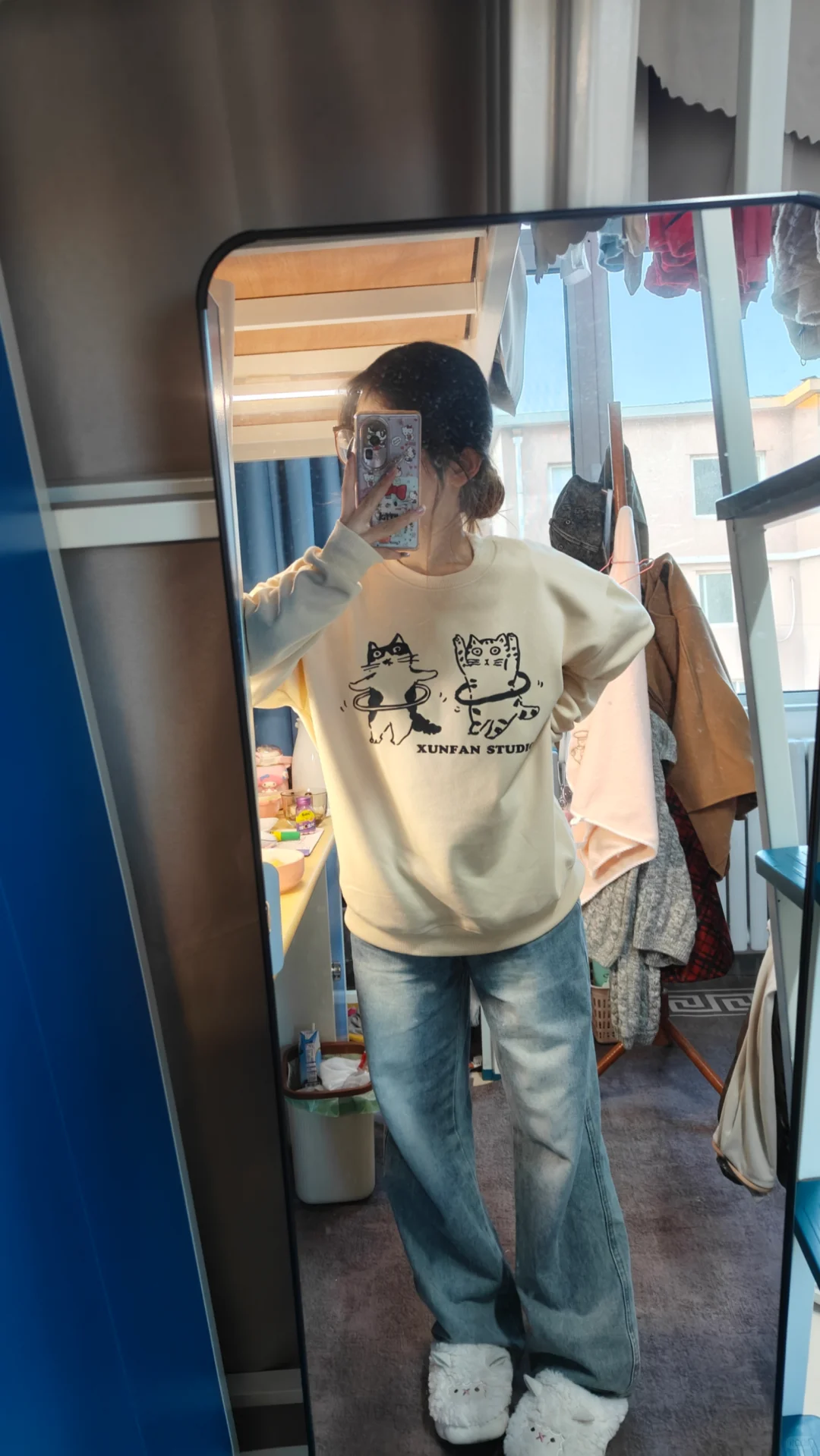 女大早八OOTD