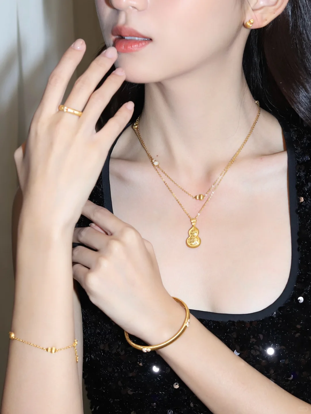 画虎画皮难画骨 最难知是美人心