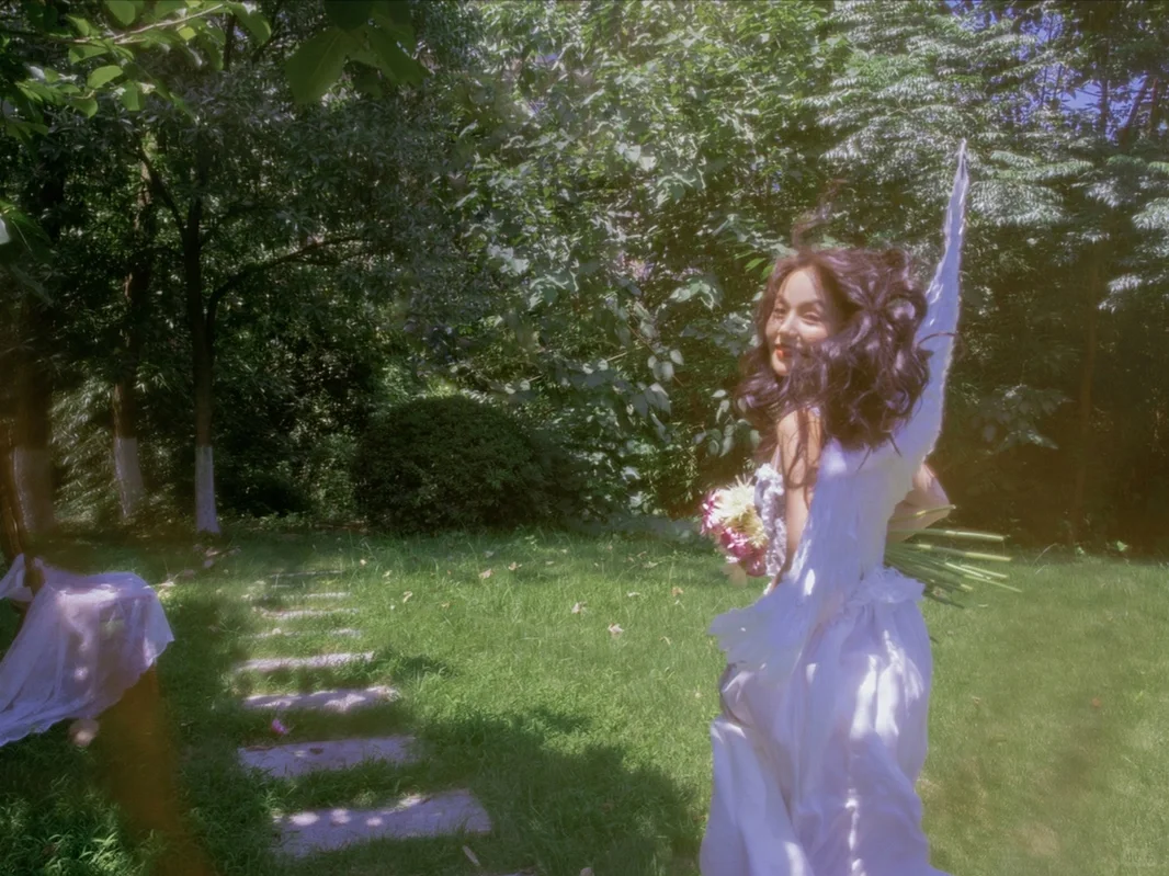 发光的人间天使，丘比特之箭射中你了吗