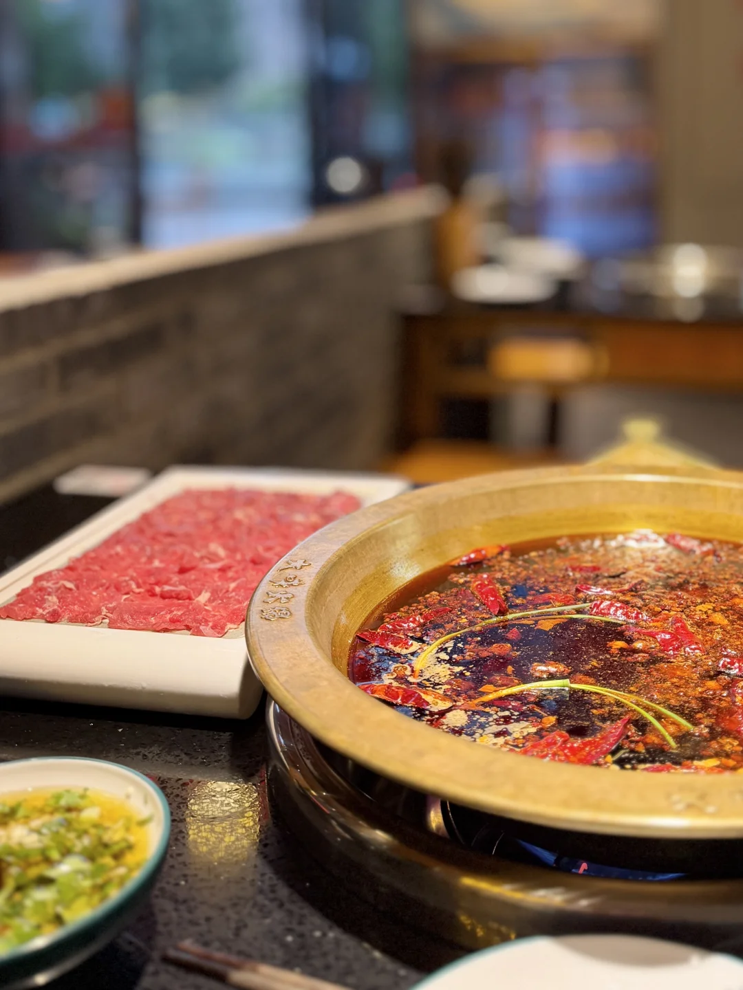 我眼中的成都～芙蓉花与繁华都市及火锅香