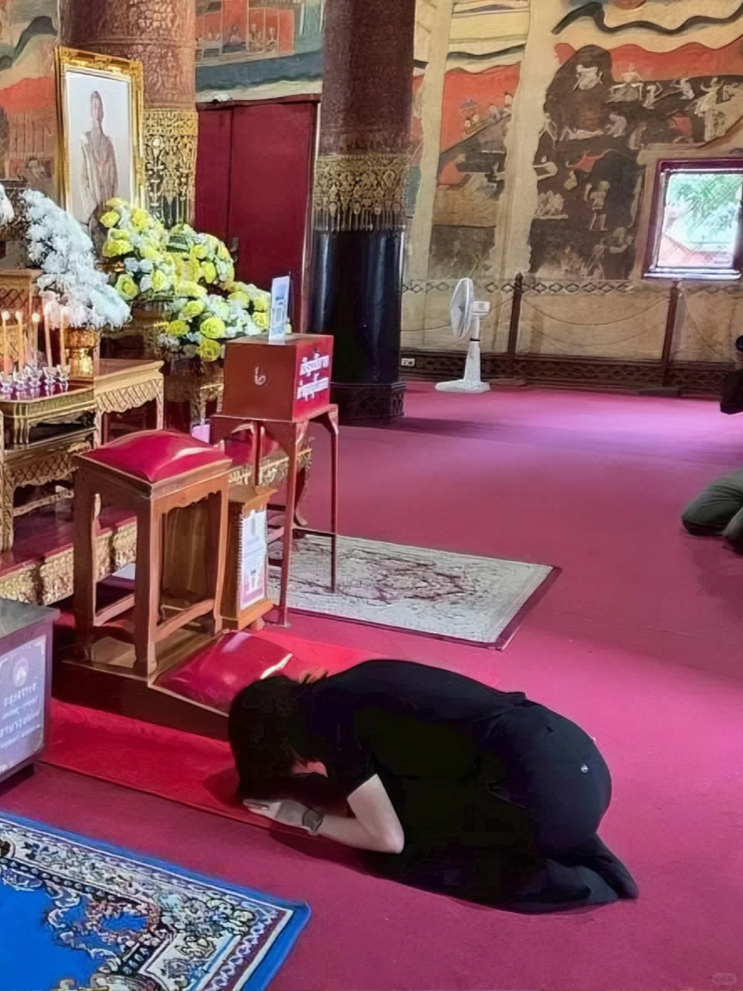 40岁诗妮娜妩媚动人，盛世美颜360度无死角