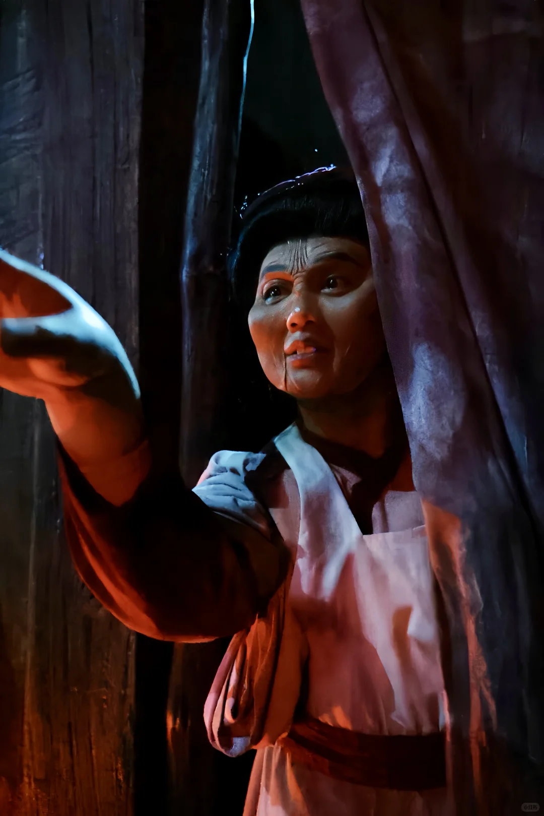 画皮里的妇人…突然也妩媚动人了🦊