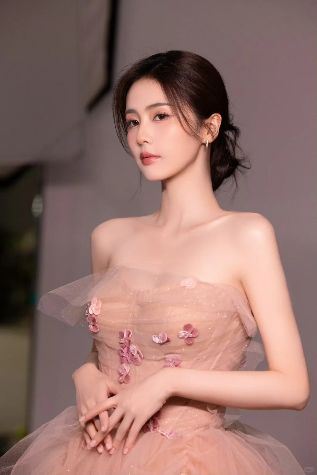 白鹿-她的身材真好啊