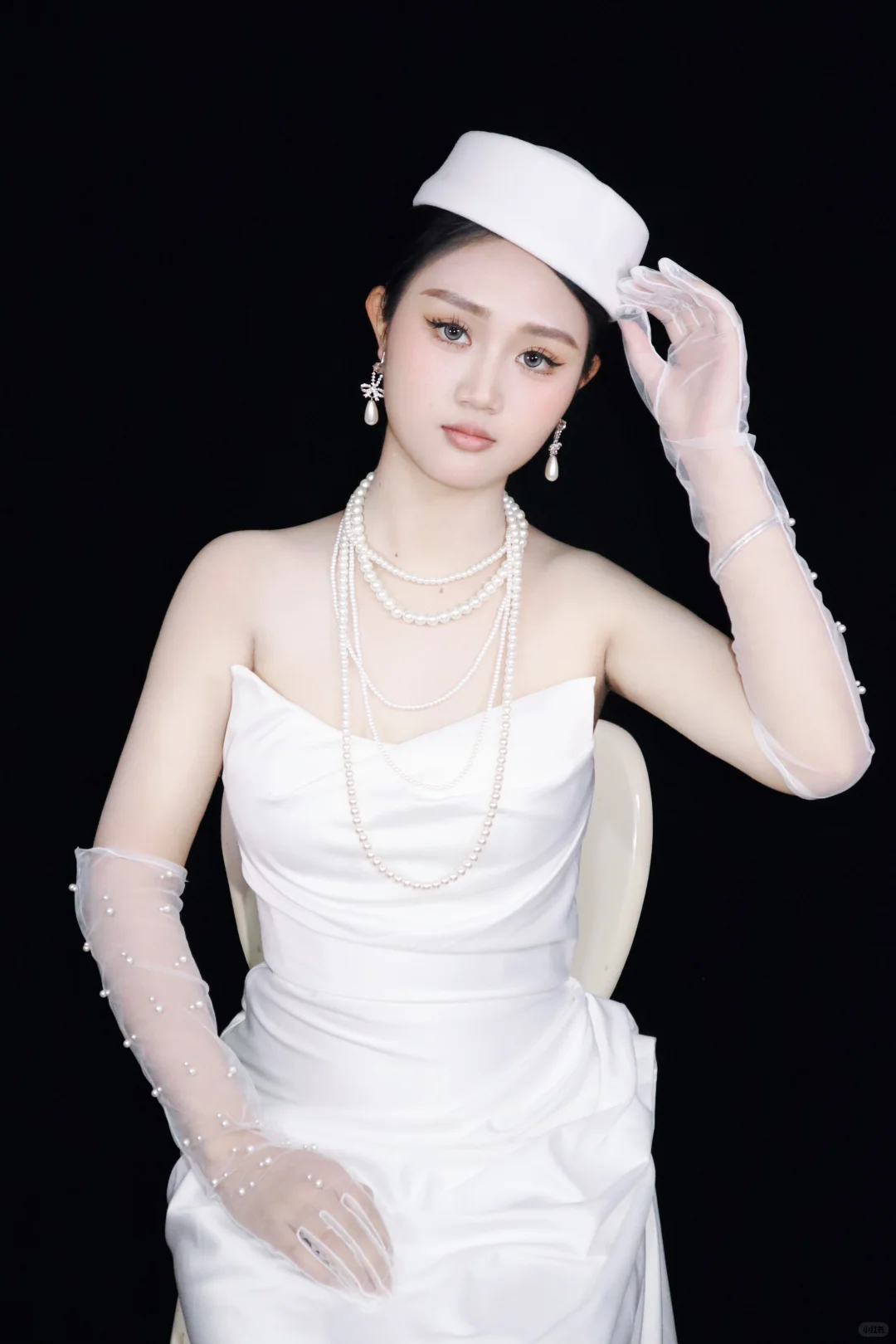 复古少女写真妆容