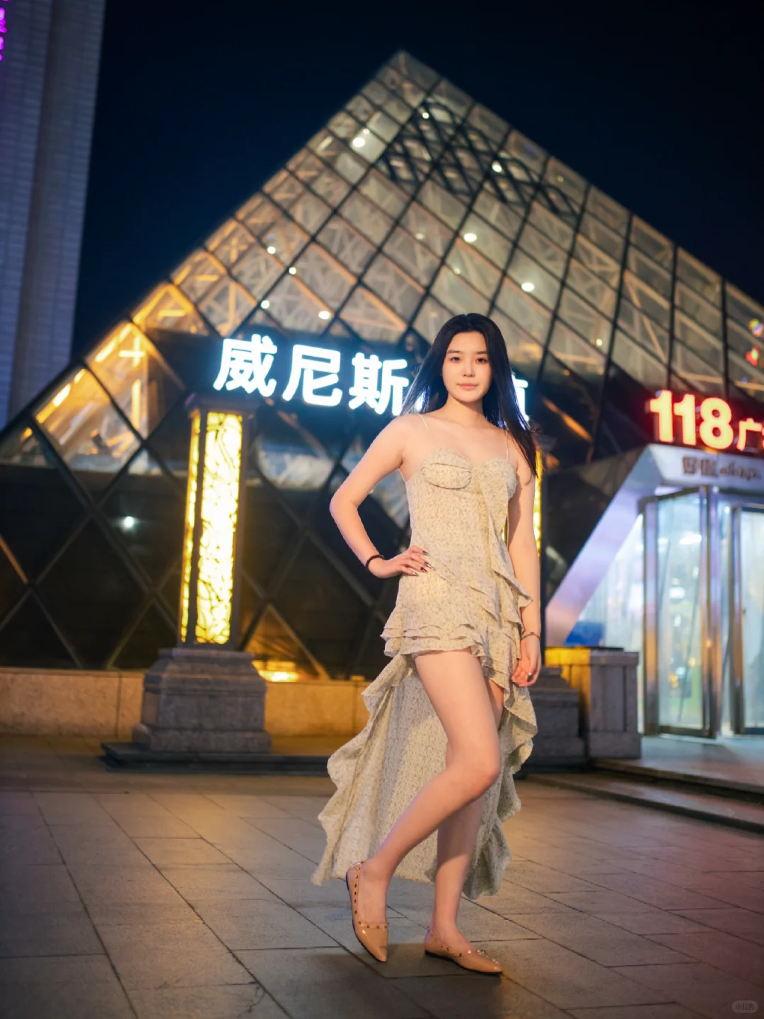 女大约拍｜夜景拍照📷