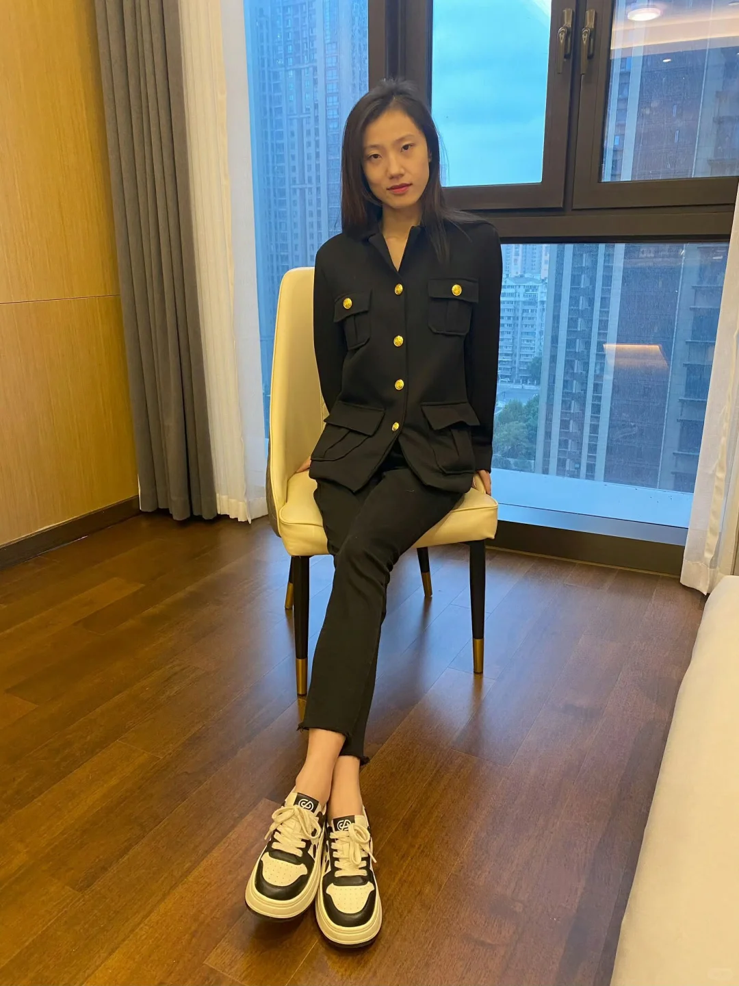 【小爽】黑衣服单眼皮也是很小香风