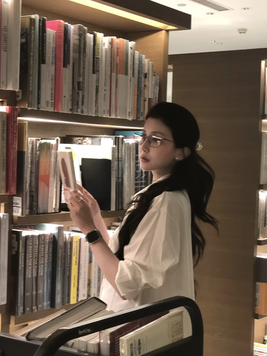 和姐姐初遇的图书馆