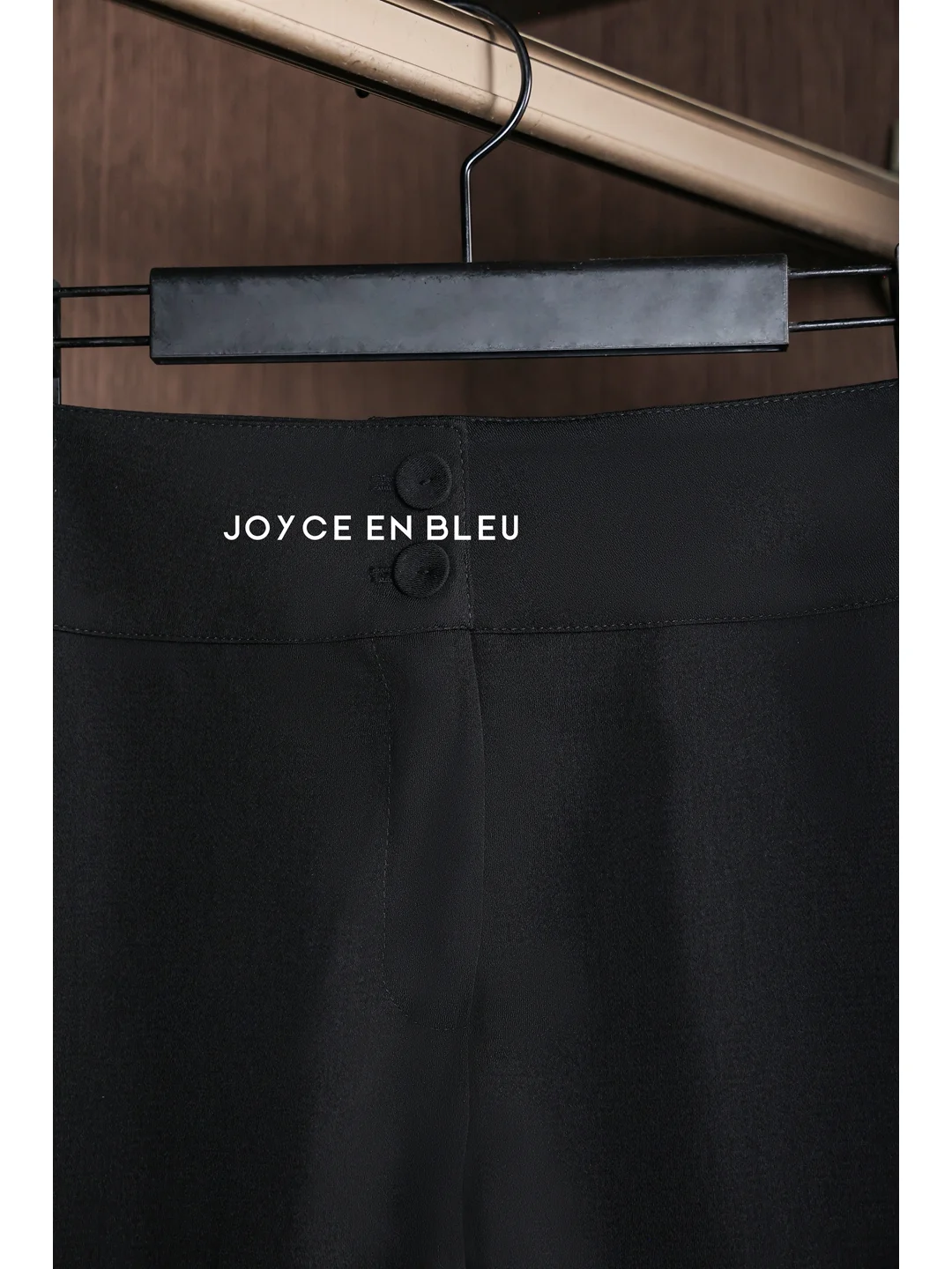 长期主义｜职场女总监必备下装