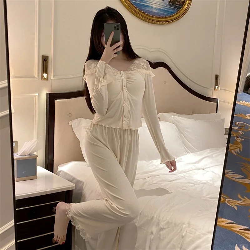 ✨就喜欢这种纯欲风睡衣