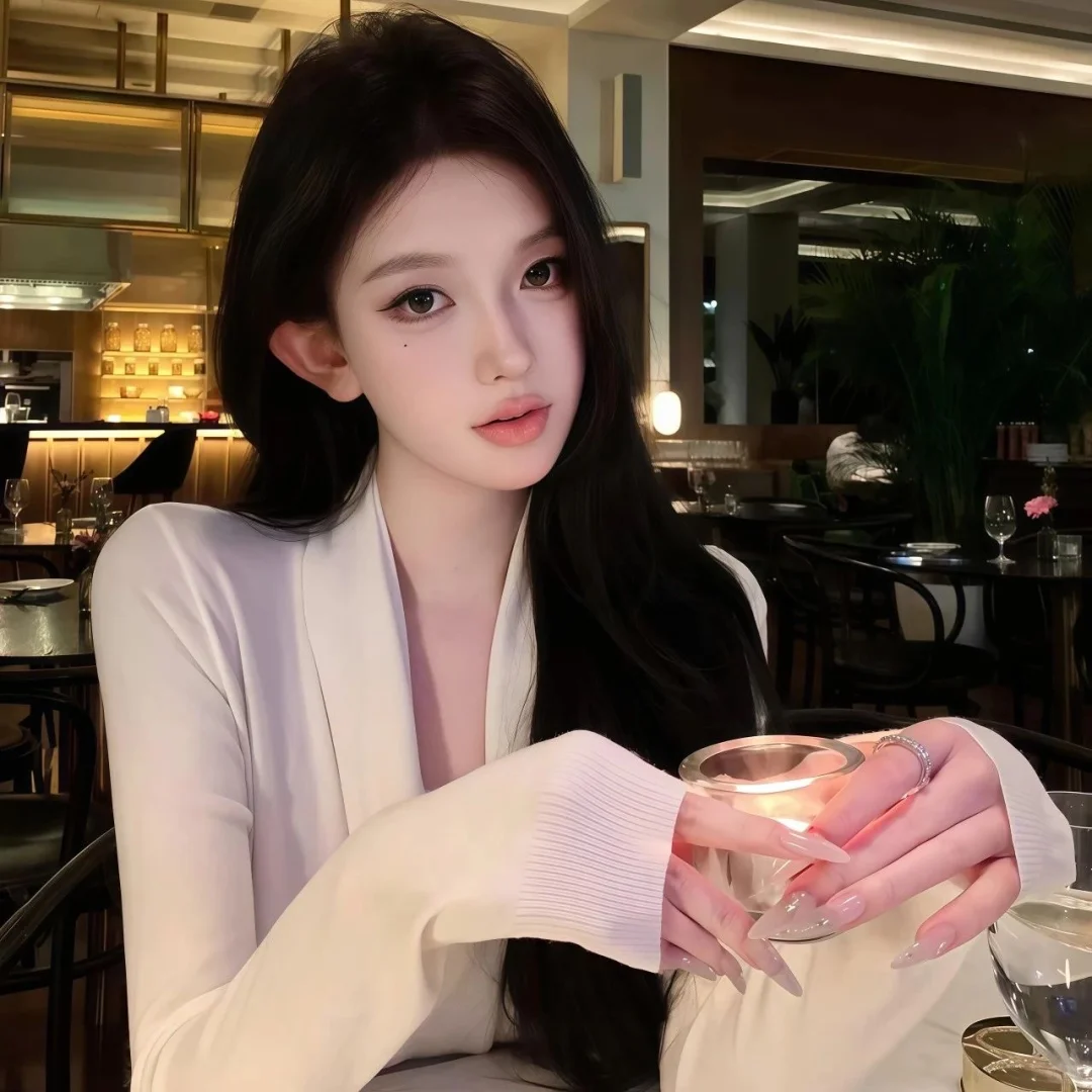 𝙒𝙚𝘾𝙝𝙖𝙩女生头像｜千金感女头