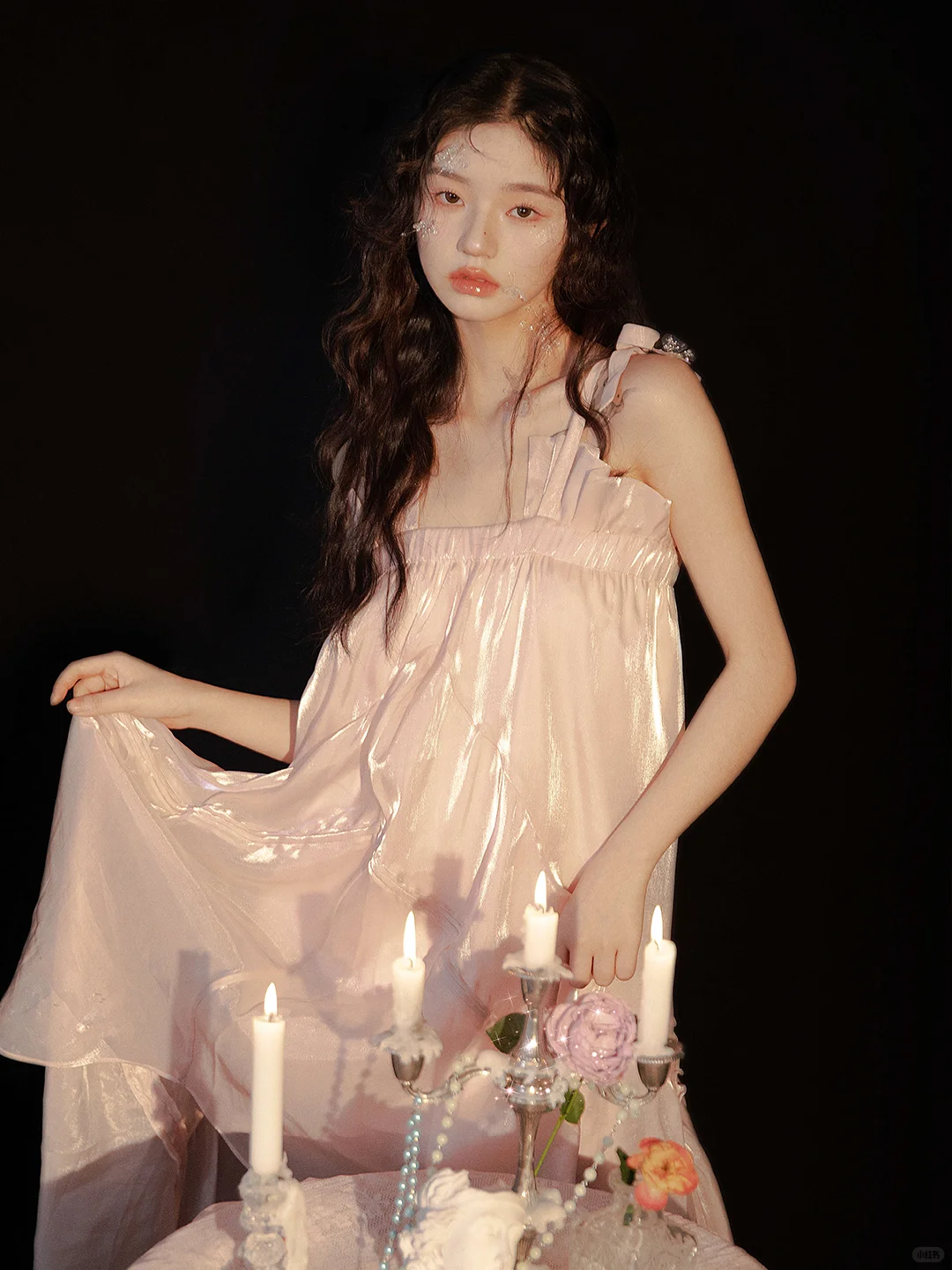 冰蝶破茧，泡沫化影丨轻法式纯欲慵懒感写真