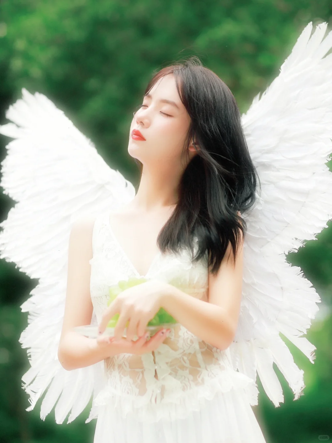 “你是万物的依据 是我心动的起源”