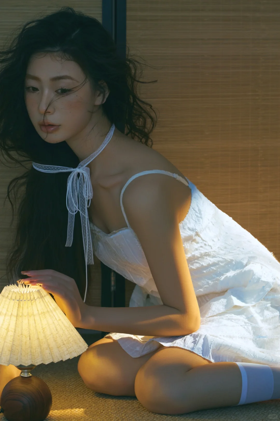 居家纯欲感天花板！一盏台灯点燃所有想象