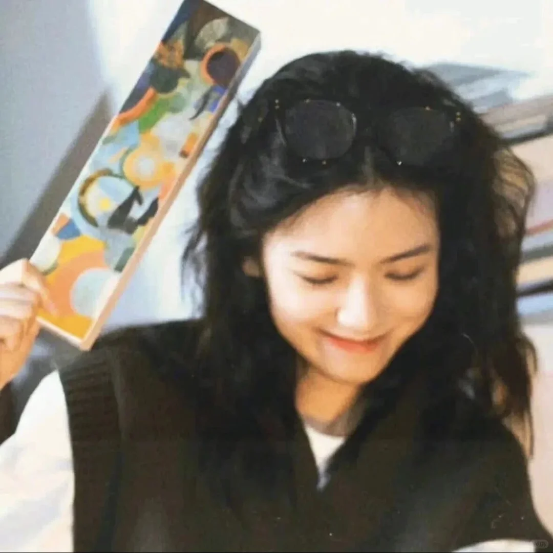 𝙒𝙚𝘾𝙝𝙖𝙩/ 复古 港风 头像