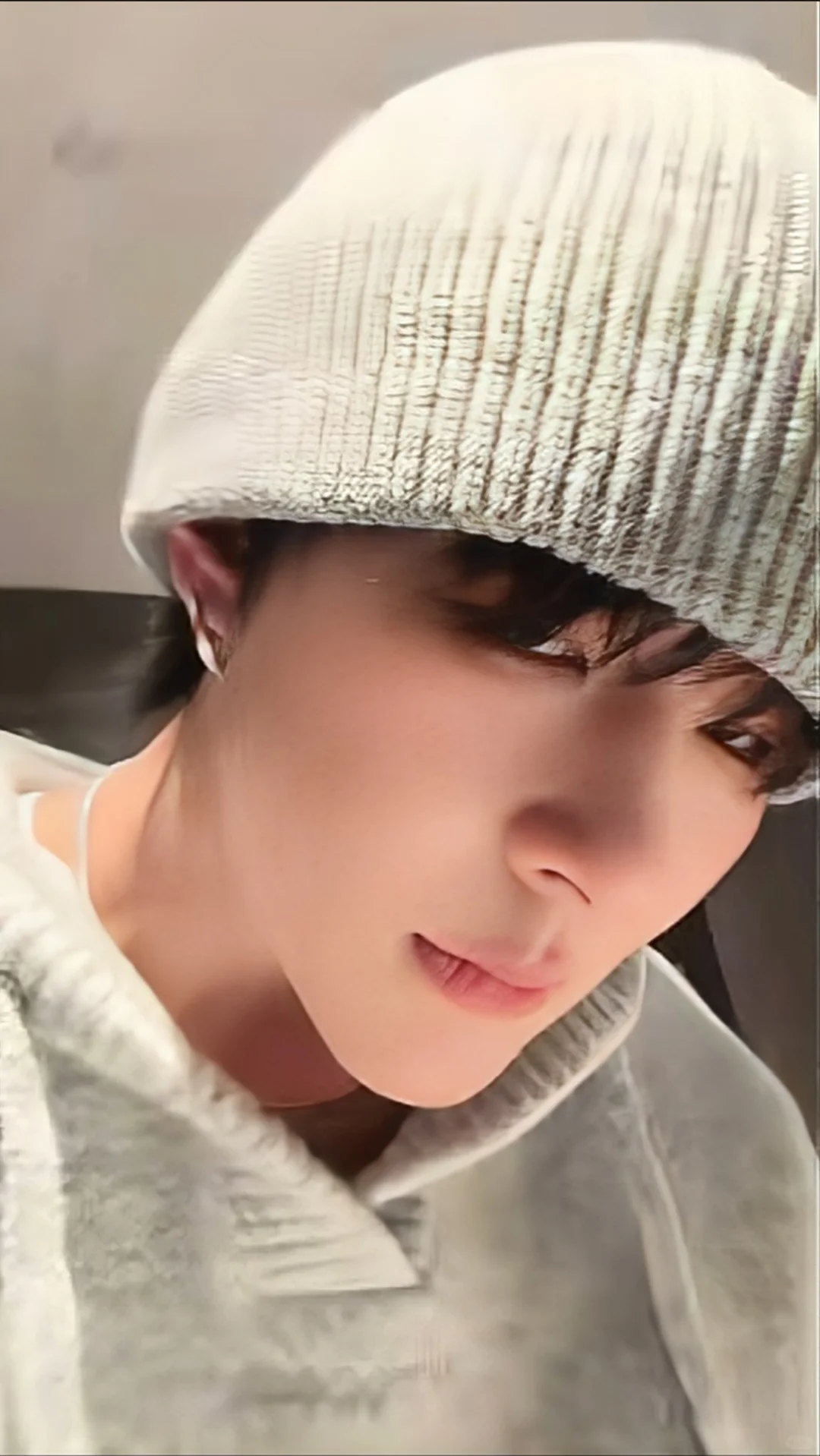 可爱小猫变魅惑水蜜桃