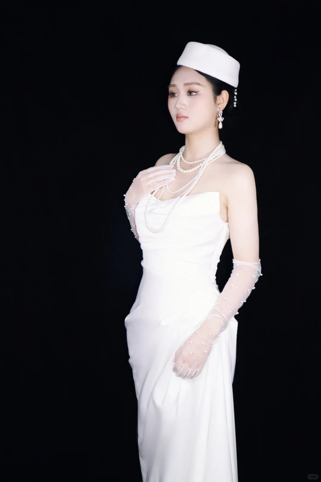 复古少女写真妆容