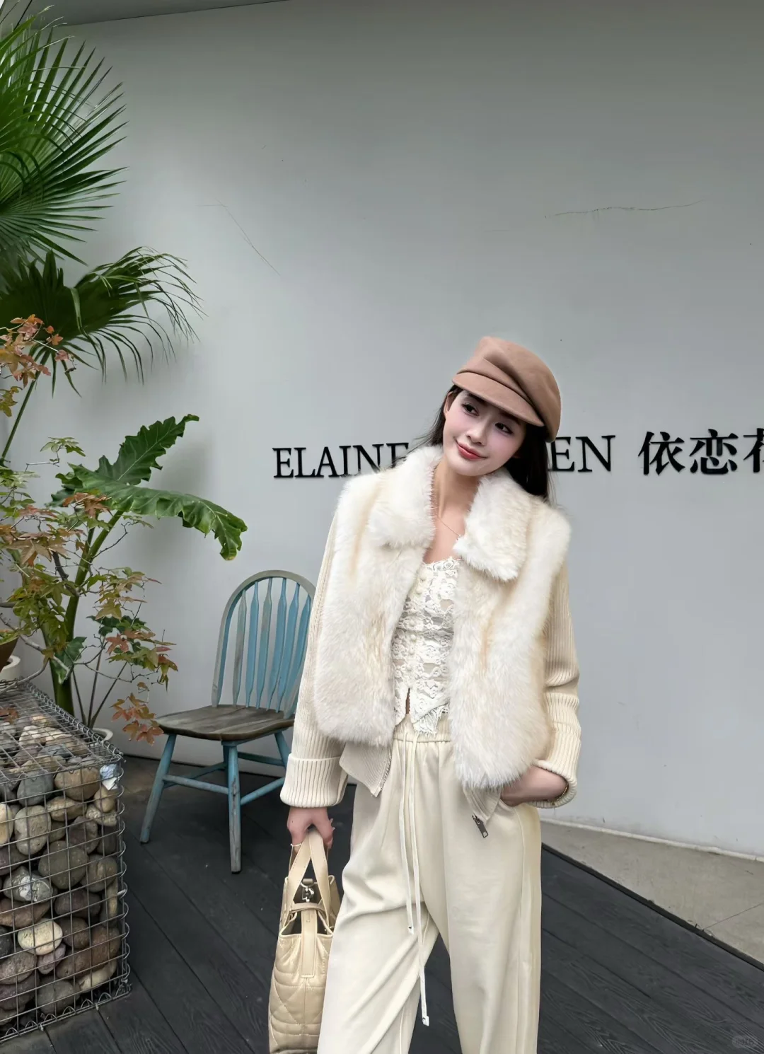 温柔的拍照姿势～