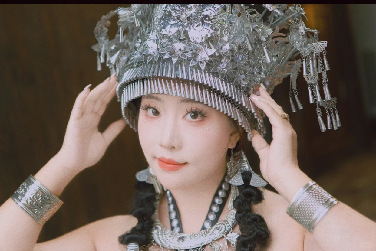 苗族服饰、民族风