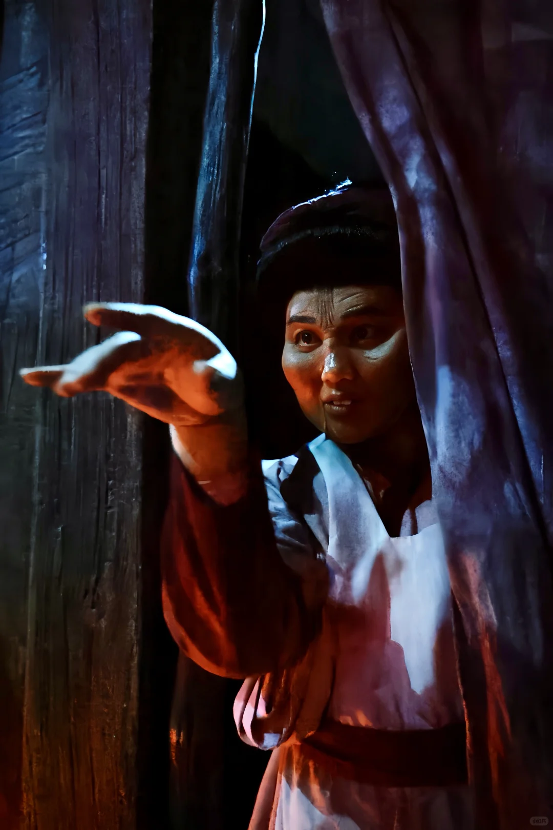 画皮里的妇人…突然也妩媚动人了🦊