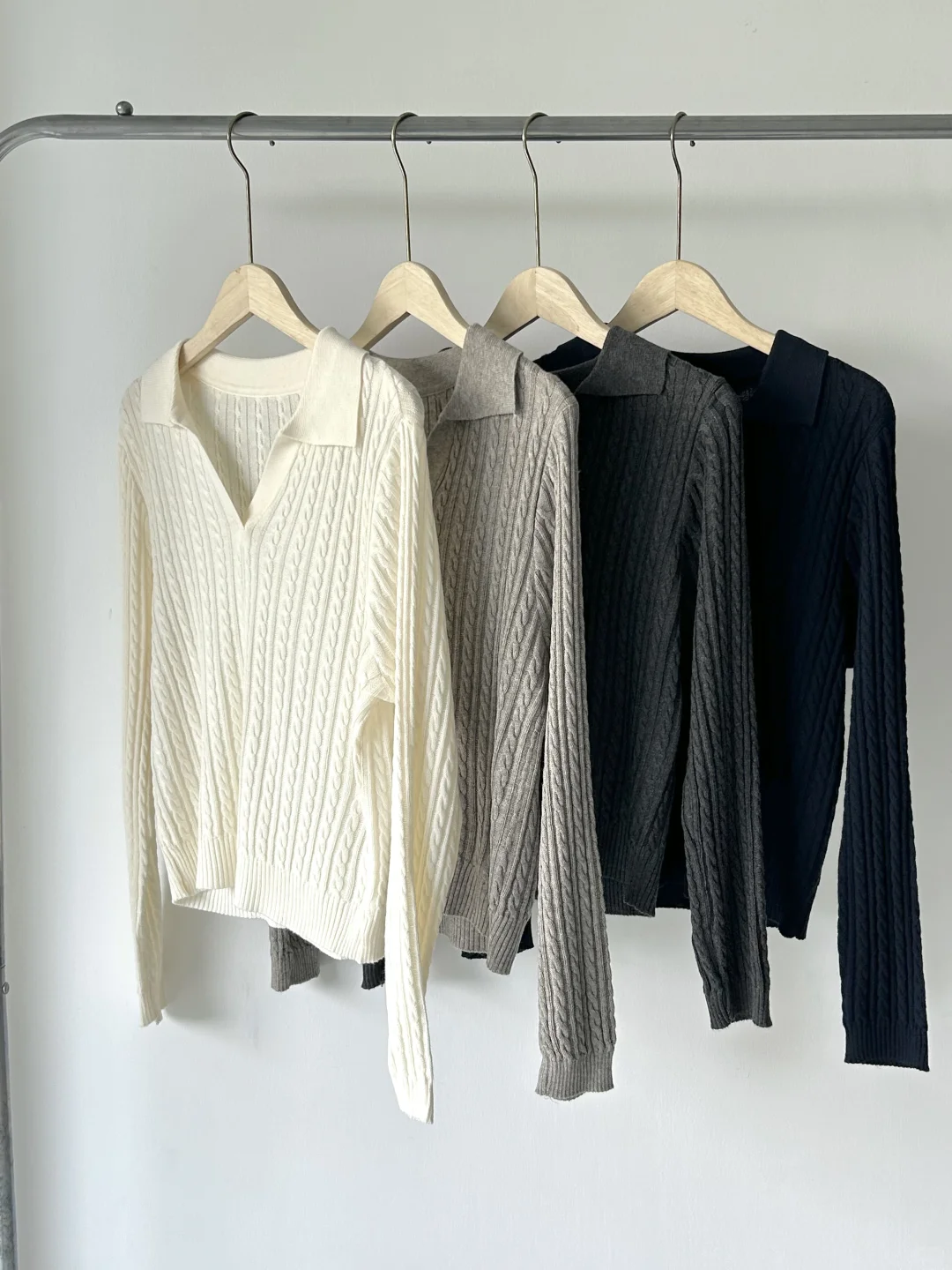 秋冬新款翻领立体麻花针织衫女宽松显瘦百搭