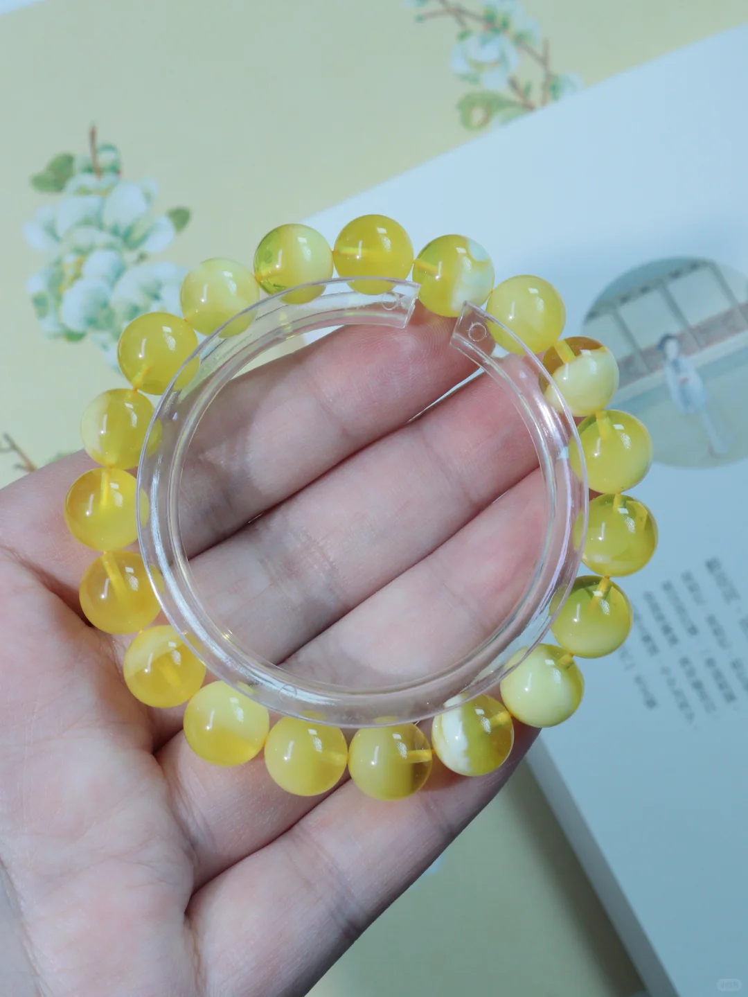 妖花蜜蜡｜戴在手腕的天然艺术品，太蛊了！