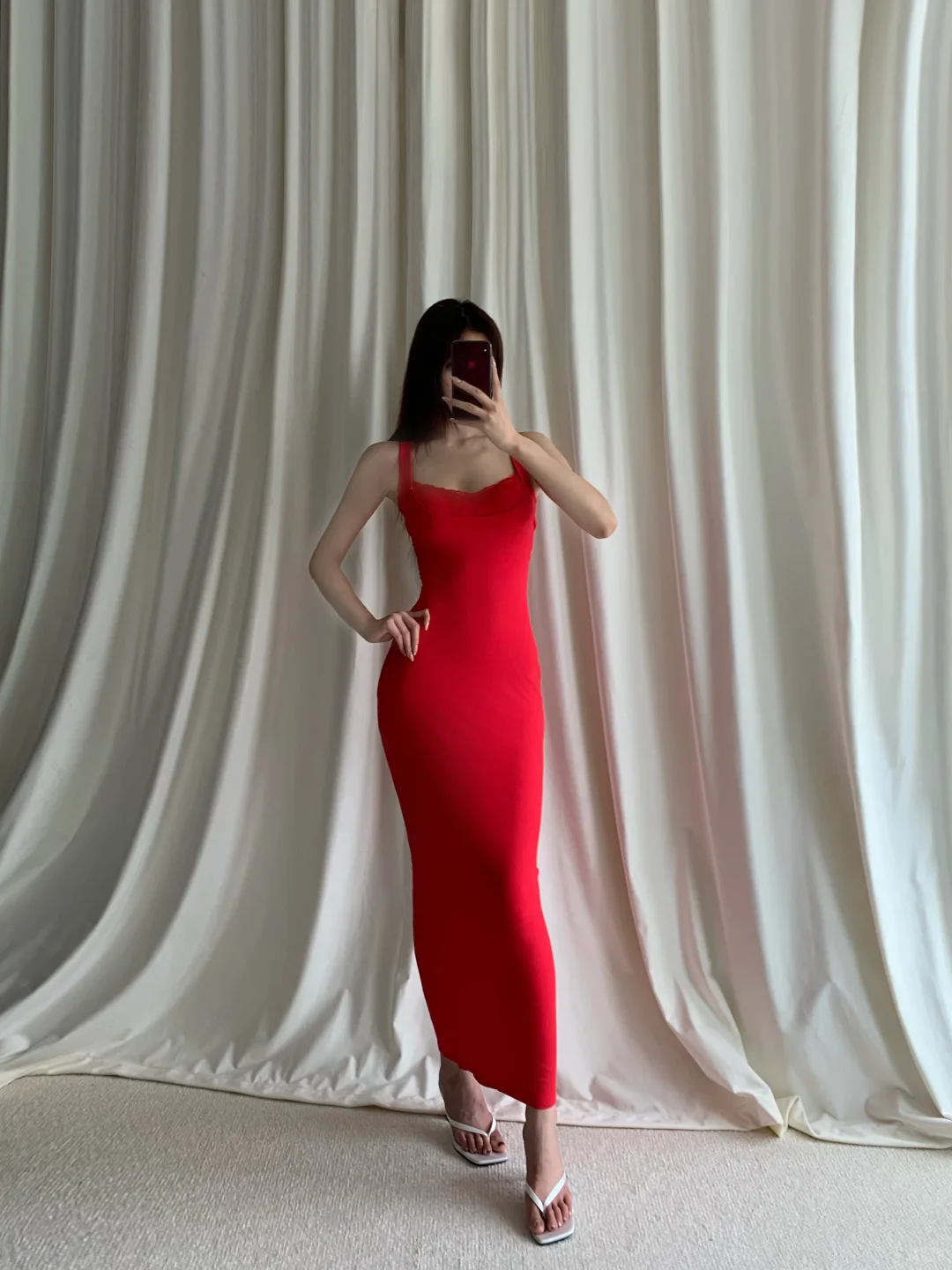 红色真的太显白啦