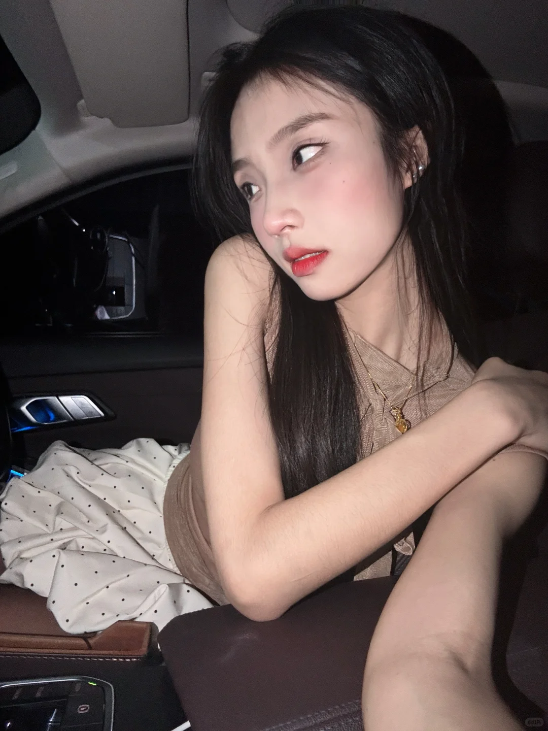 唯一相信男人的话就是他说我好漂亮